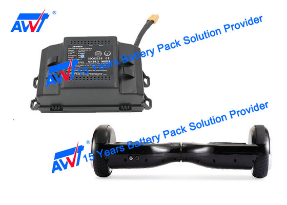 自動精密点の溶接工の倍はモーター3800-4500 PC/Hrs運転された18650 32650味方した