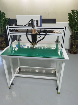 18650人の32650人の精密点の溶接工、タッチ画面を持つ5000A 220Vの点の溶接工